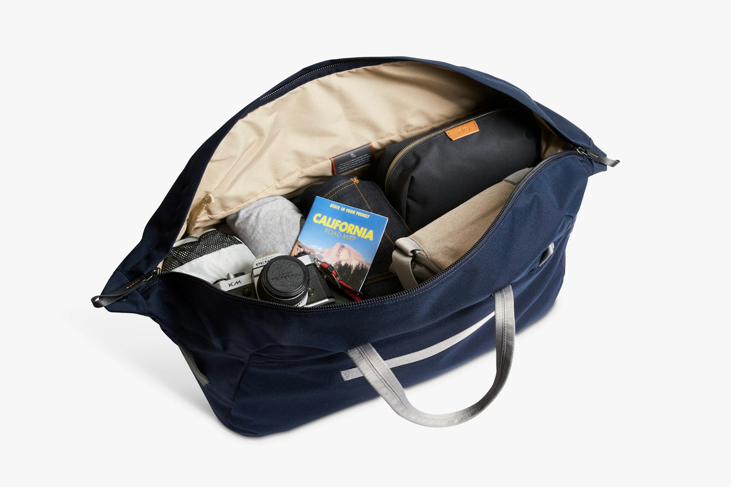 Bellroy Classic Weekender 45L Bag Navy SS24-Men&#39;s Bags-Brooklyn-Vancouver-Yaletown-Canada