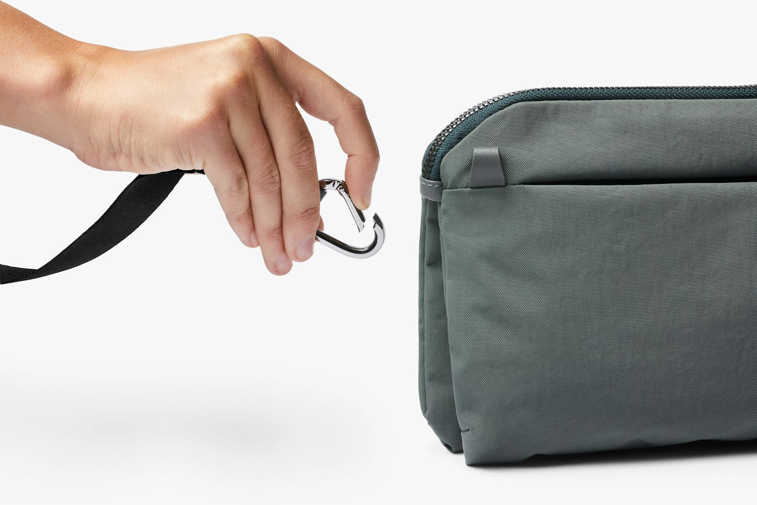 Bellroy Tokyo Side Bag Everglade-Men&#39;s Bags-Brooklyn-Vancouver-Yaletown-Canada