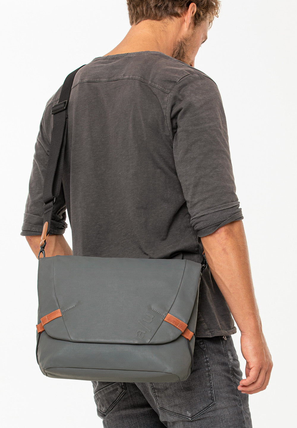 Aunts &amp; Uncles Bags Matsumoto Messenger Bag Gravity Grey-Men&#39;s Bags-Brooklyn-Vancouver-Yaletown-Canada